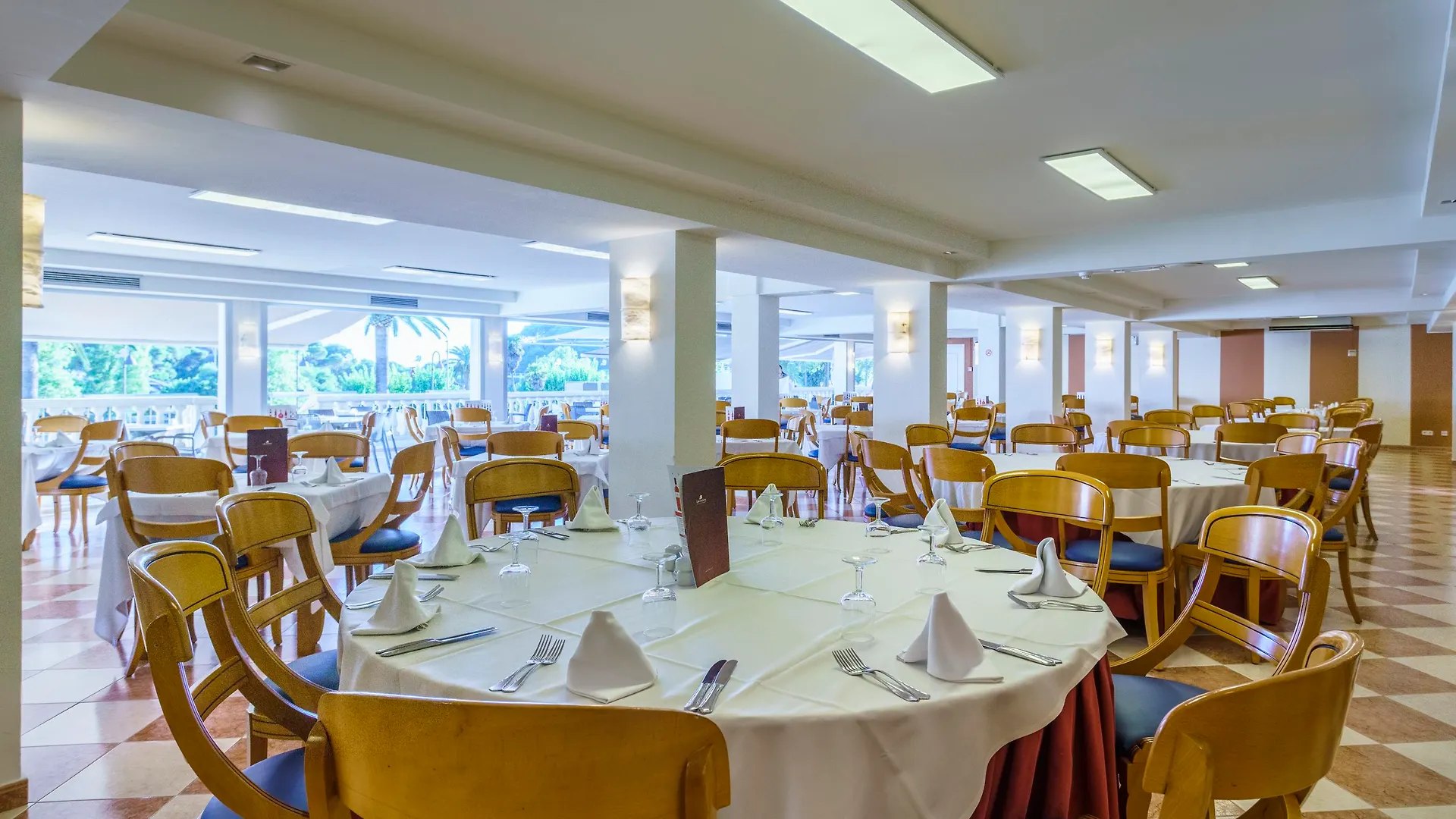 Minura Cala Galdana & Apartamentos D'Aljandar Aparthotel