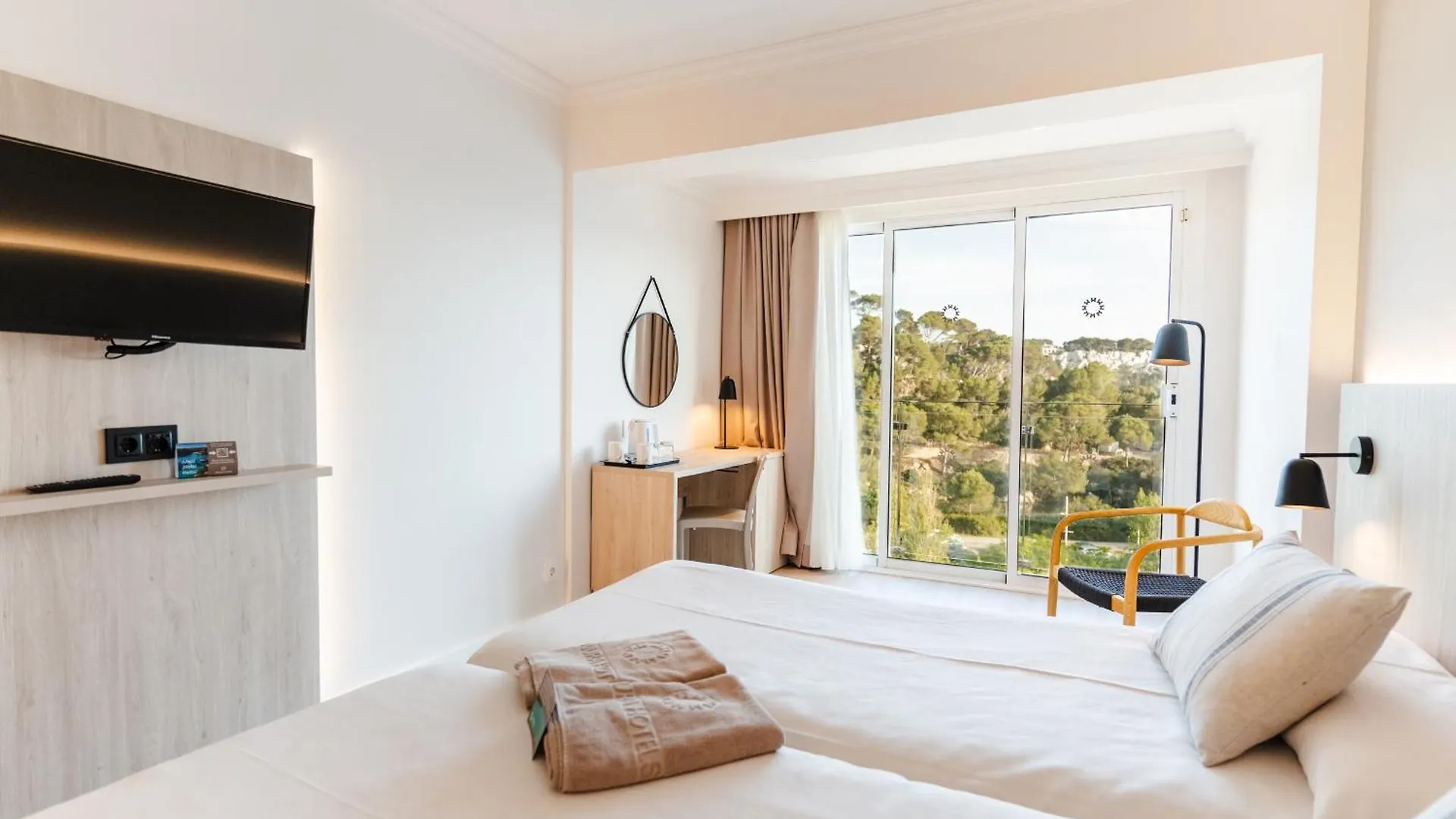 Aparthotel Minura Cala Galdana & Apartamentos D'Aljandar