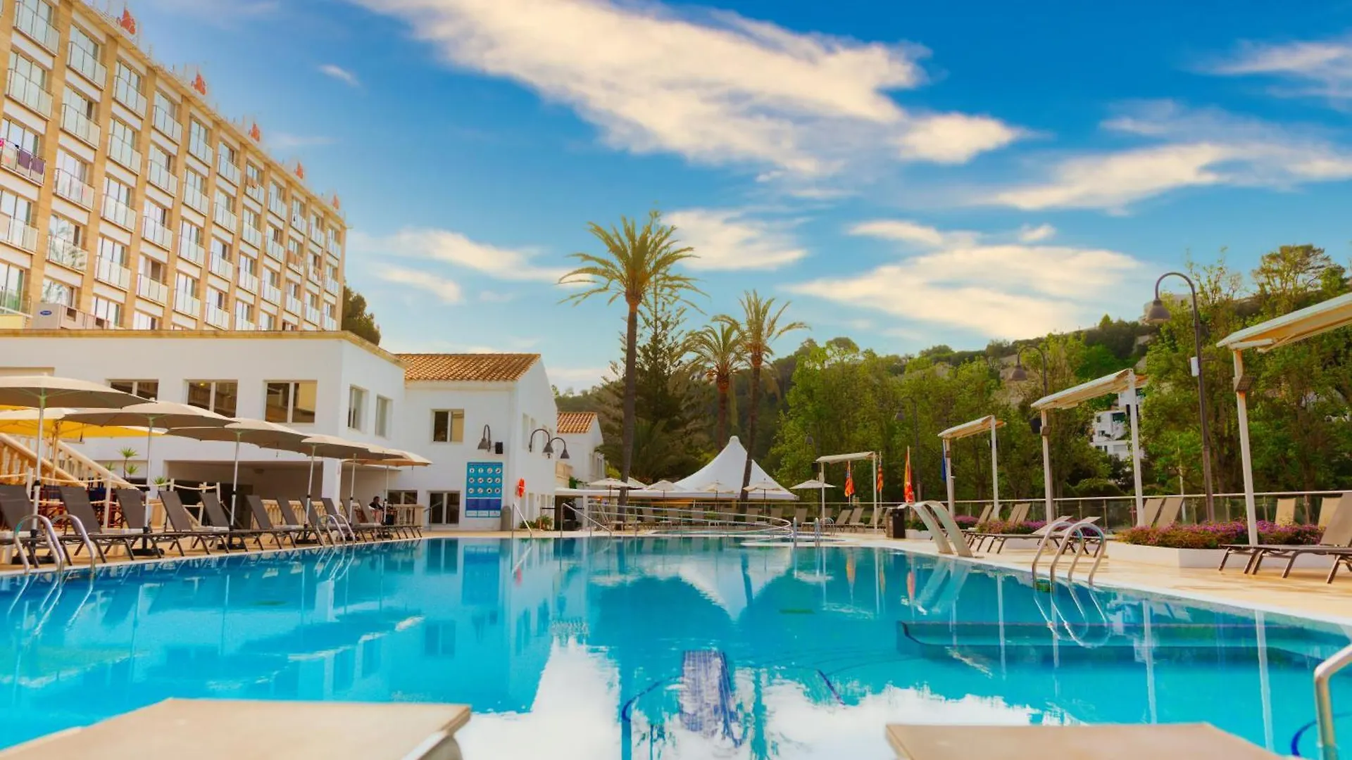 Minura Cala Galdana & Apartamentos D'Aljandar 4*, Cala Galdana (Menorca) Spain