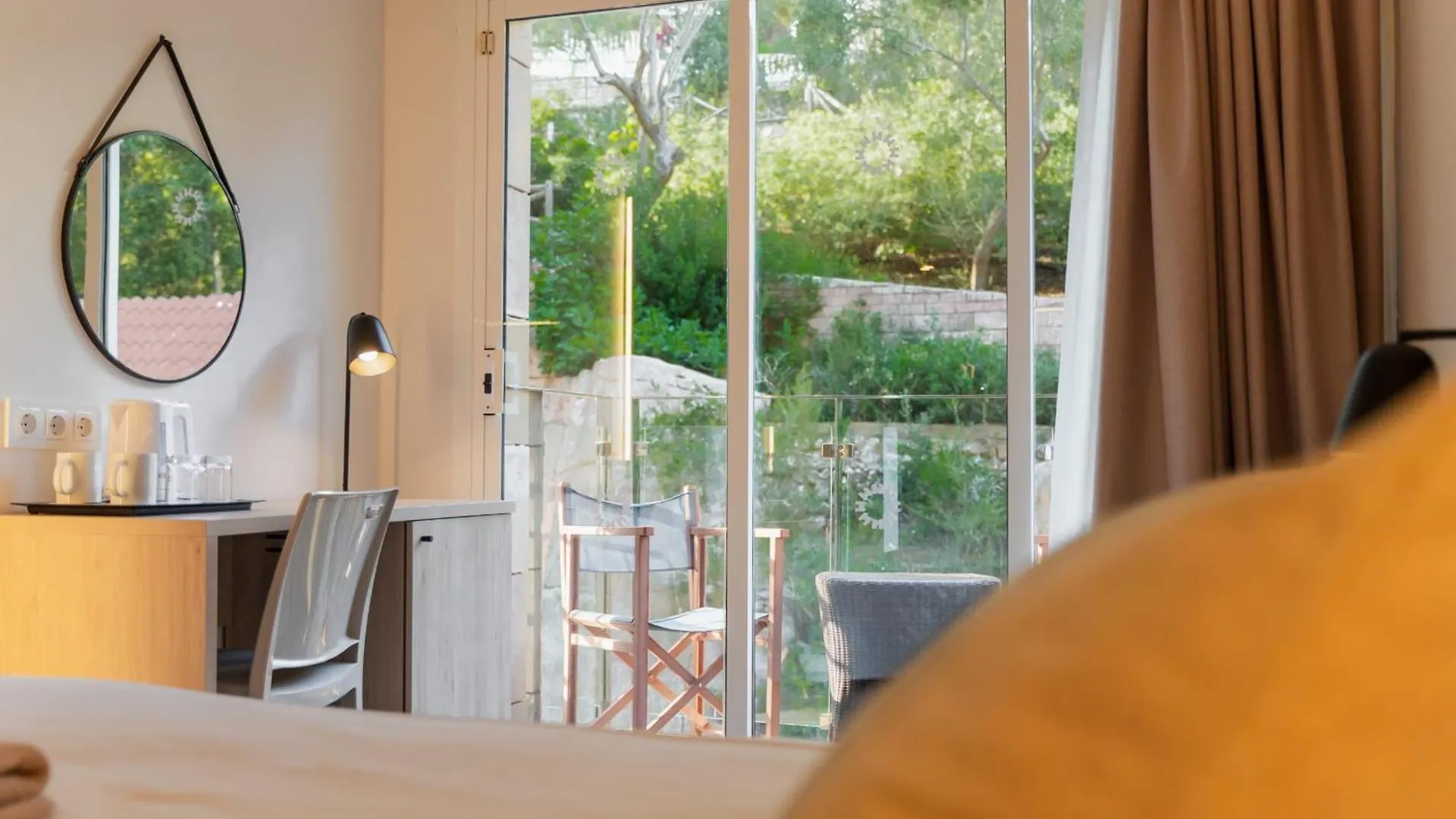 Aparthotel Minura Cala Galdana & Apartamentos D'Aljandar